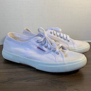 Superga NWOT classic 2750 unisex canvas sneakers